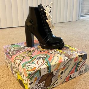 Jeffrey Campbell Women's Legion Lace Up Booties